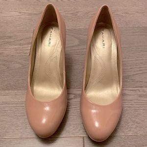 Tahari shoes size 8